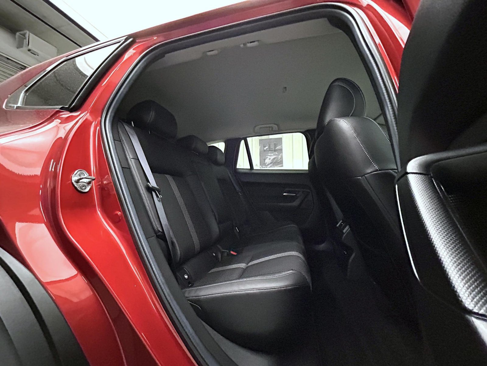Certified 2024 MAZDA CX-50 AWD 2.5 S w/ Cargo Package image 18