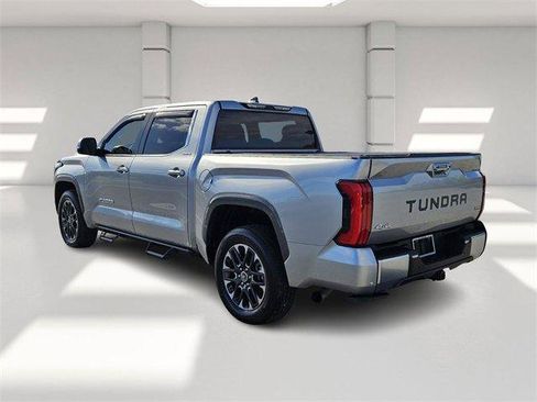 Used 2024 Toyota Tundra Limited image 3