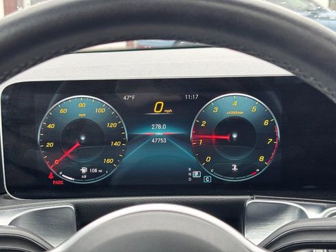 Used 2021 Mercedes-Benz GLB 250 4MATIC image 20