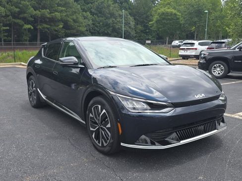 Used 2023 Kia EV6 Wind w/ Wind Technology Package RWD image 3