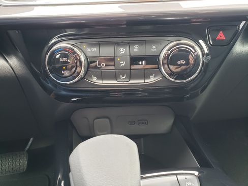New 2026 Chevrolet Trax ACTIV w/ Driver Confidence Package FWD image 25