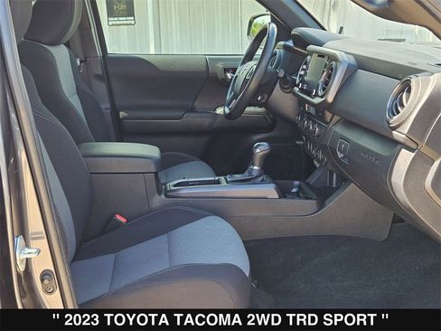 Used 2023 Toyota Tacoma TRD Sport image 28
