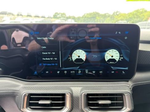 Used 2026 Ford Mustang GT Premium RWD image 33