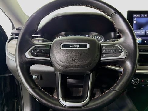 Used 2022 Jeep Compass Limited AWD/4WD image 14
