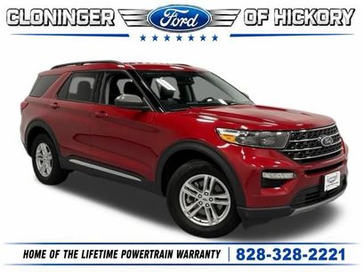Certified 2023 Ford Explorer XLT w/ Equipment Group 202A