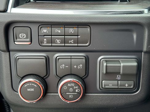 New 2026 Chevrolet Tahoe LT w/ Comfort Package RWD image 19