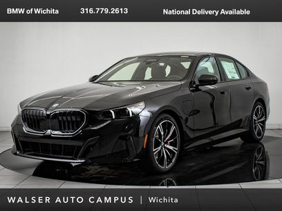 New 2026 BMW 550e xDrive