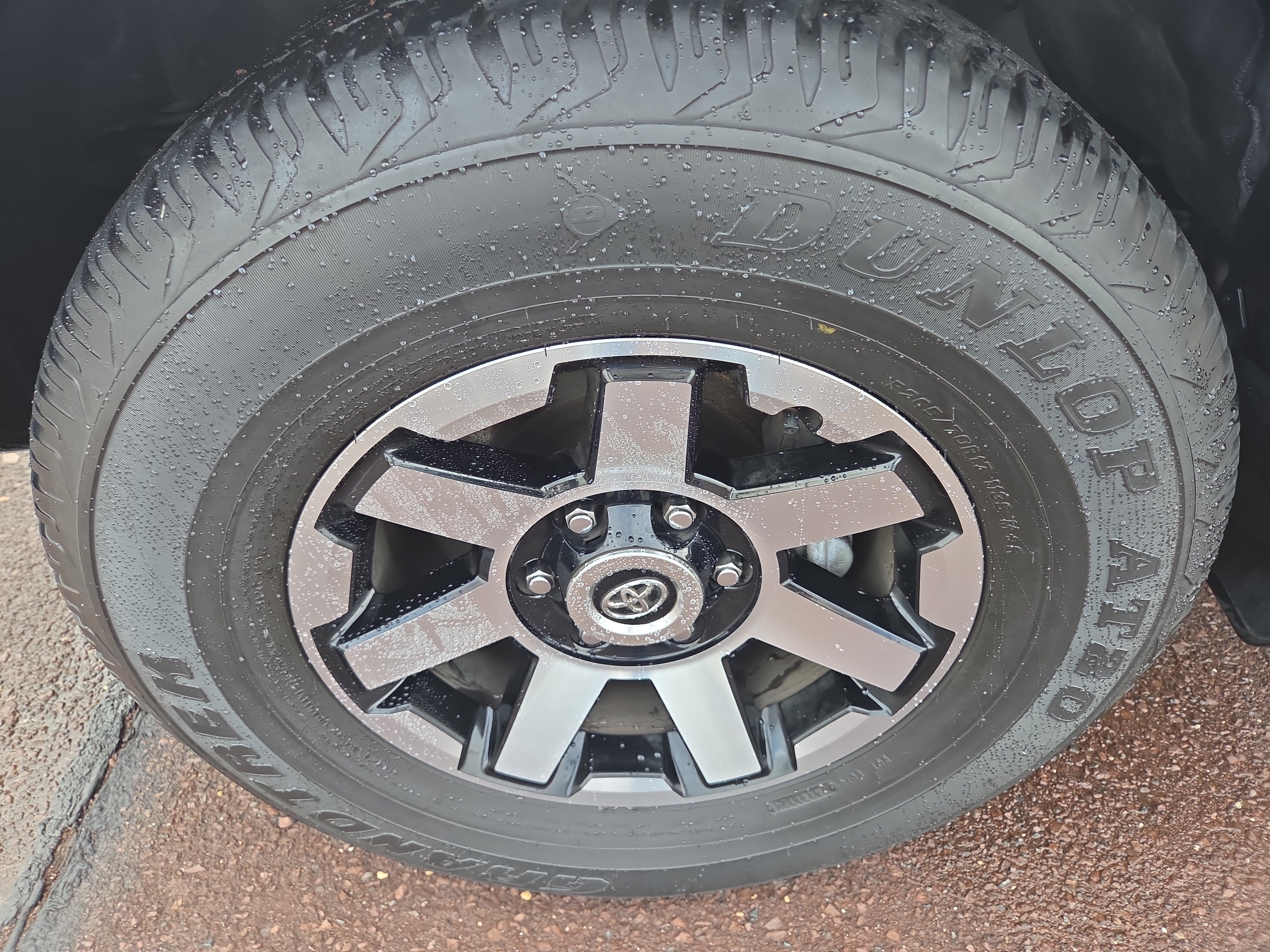 Certified 2024 Toyota 4Runner TRD Off-Road Premium AWD/4WD image 12