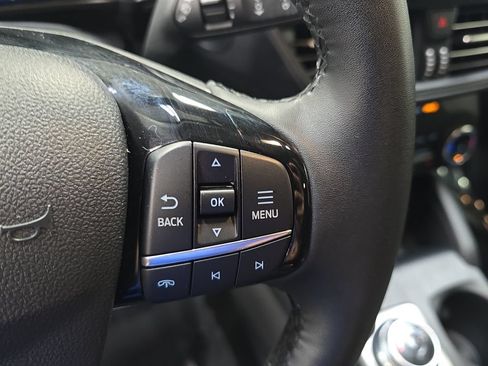 Used 2023 Ford Escape Active AWD/4WD image 19