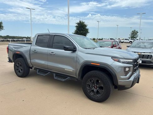 Used 2025 GMC Canyon Elevation w/ Convenience Package RWD image 5