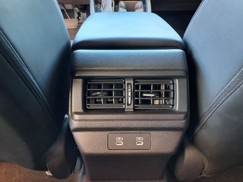 Used 2023 Honda Accord EX-L image 12