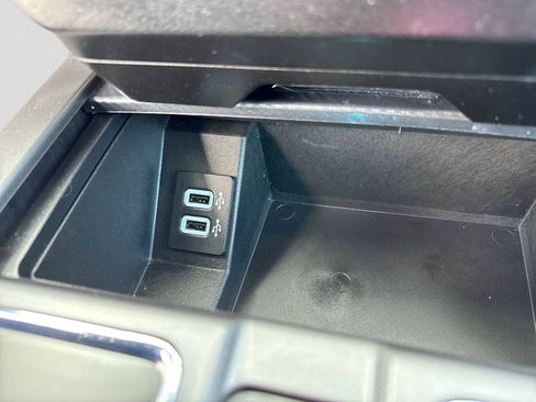 Used 2018 Ford F150 XLT w/ Equipment Group 302A Luxury image 32