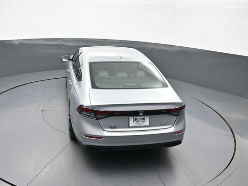 Certified 2025 Honda Accord Touring image 38