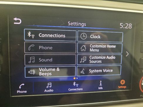 Used 2021 Nissan Versa SV FWD image 25