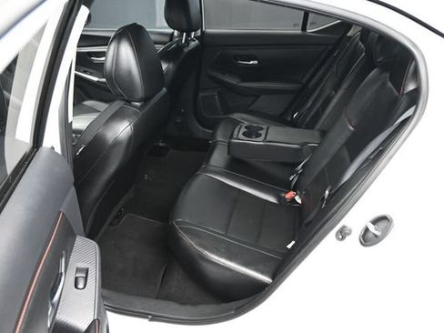 Used 2024 Nissan Sentra SR w/ SR Premium Package FWD image 8