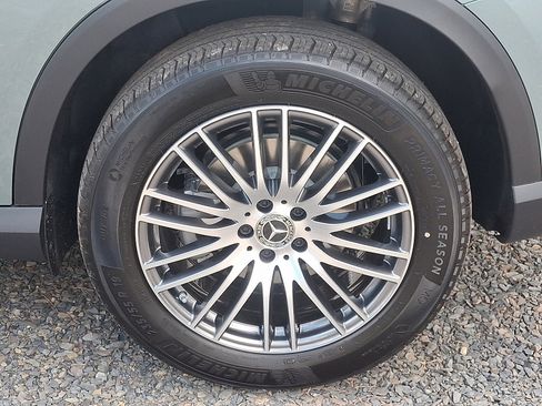 New 2026 Mercedes-Benz GLC 300 4MATIC image 7