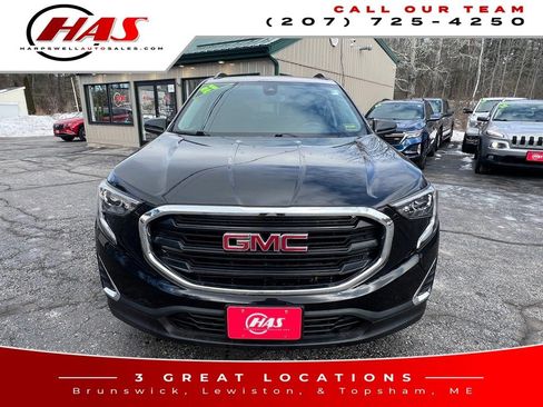Used 2021 GMC Terrain SLE w/ Driver Convenience Package image 9