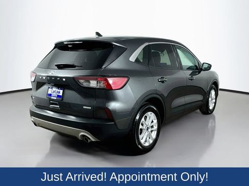 Used 2020 Ford Escape SE FWD image 8