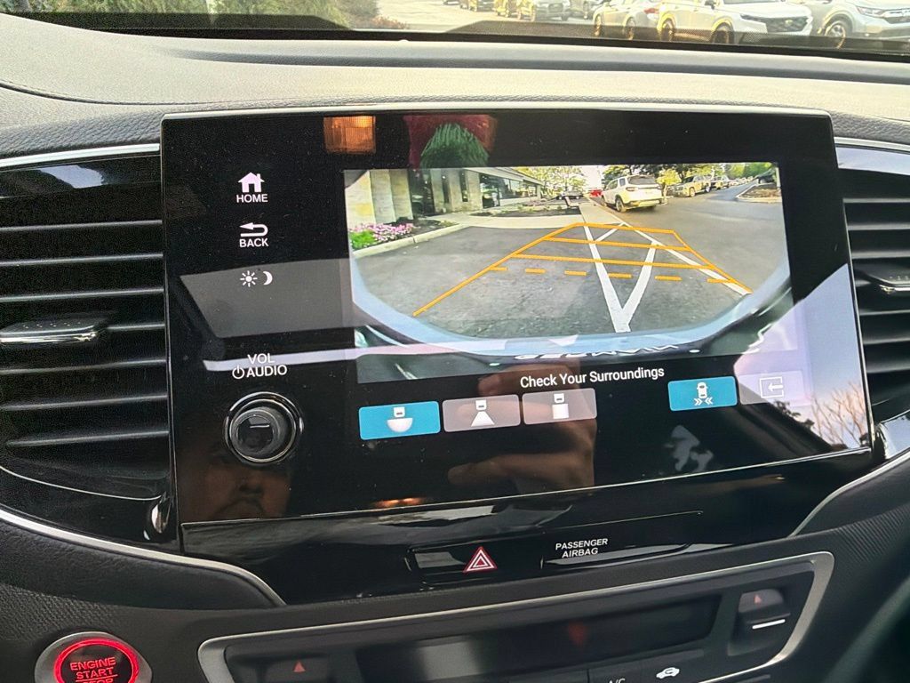 Certified 2023 Honda Passport TrailSport image 24
