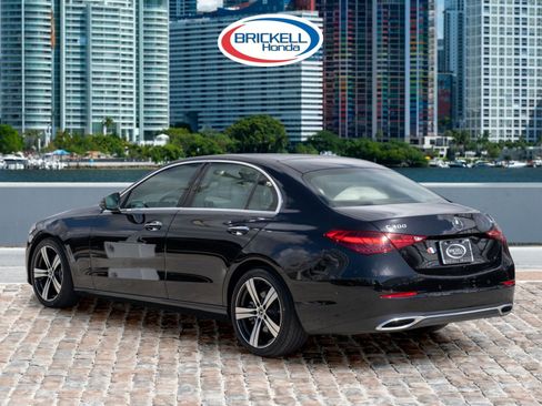 Used 2023 Mercedes-Benz C 300 4MATIC Sedan image 7