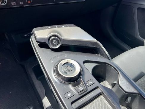 Used 2025 Kia EV6 Light w/ Light LR Technology Package AWD/4WD image 19