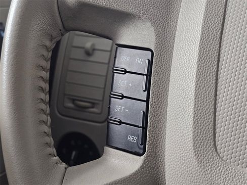 Used 2012 Ford Escape XLT image 31