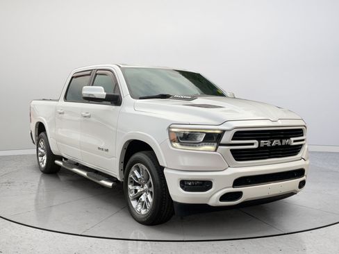 Used 2019 RAM 1500 Laramie AWD/4WD image 1