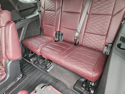 Certified 2026 Cadillac Escalade Sport AWD/4WD image 34