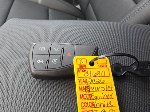 New 2026 Chevrolet Equinox LT image 48