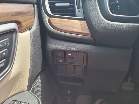 Used 2019 Honda CR-V EX-L image 17