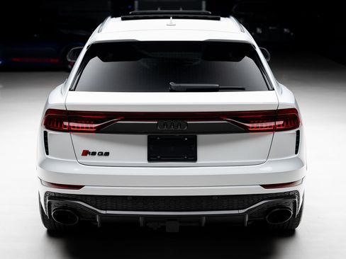 Used 2023 Audi RS Q8 AWD/4WD image 26