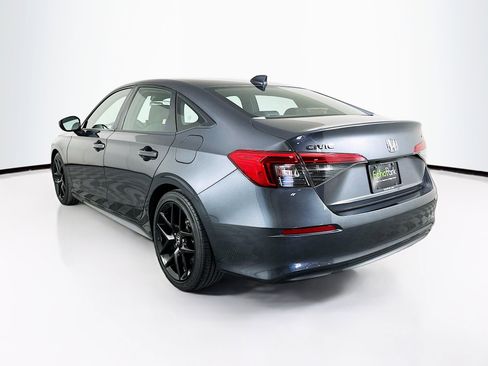 Used 2023 Honda Civic Sport image 5