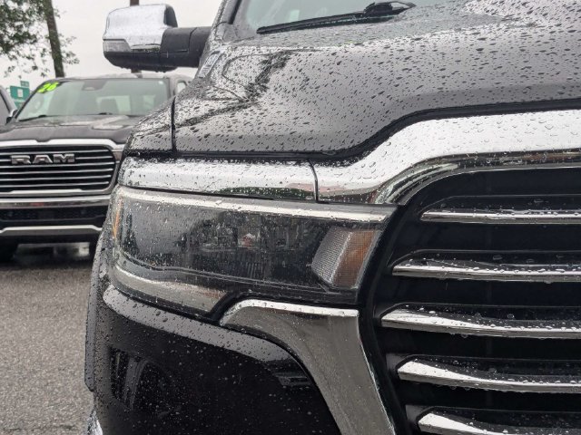 Used 2026 RAM 1500 Laramie AWD/4WD image 10