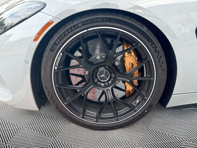 Used 2025 Mercedes-Benz AMG GT 63 image 30