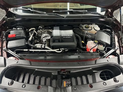 Used 2023 Chevrolet Suburban High Country image 46