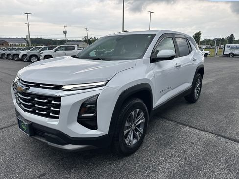 Certified 2026 Chevrolet Equinox LT w/ Convenience Package II AWD/4WD image 3