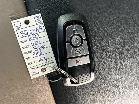 Used 2023 Ford Bronco Wildtrak AWD/4WD image 35