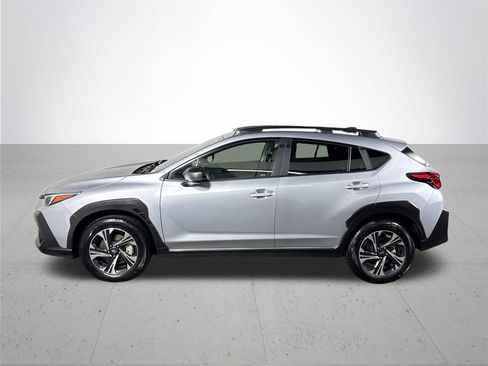 Certified 2025 Subaru Crosstrek 2.0i Premium image 9