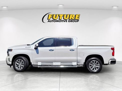 Used 2022 Chevrolet Silverado 1500 High Country w/ Safety Package II AWD/4WD image 8