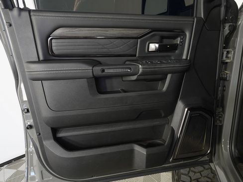 Used 2026 RAM 3500 Limited image 13