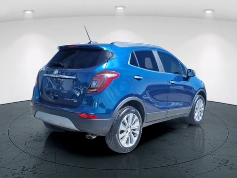 Used 2020 Buick Encore Preferred w/ Safety Package AWD/4WD image 3