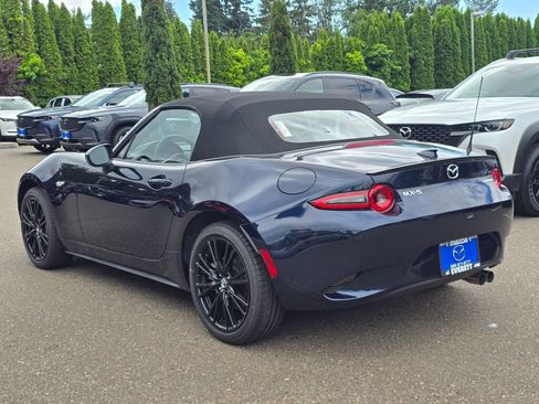 New 2026 MAZDA MX-5 Miata Club RWD image 3