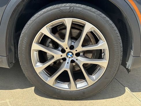 Used 2022 BMW X5 sDrive40i w/ Premium Package RWD image 5