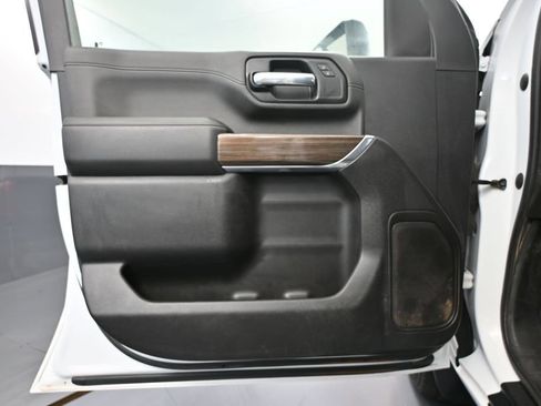 Used 2022 Chevrolet Silverado 2500 LT AWD/4WD image 22