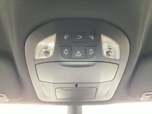 New 2027 Chrysler Pacifica Select FWD image 26