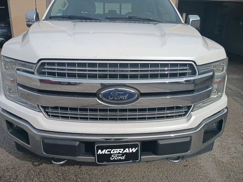 Used 2018 Ford F150 Lariat w/ Equipment Group 502A Luxury AWD/4WD image 5