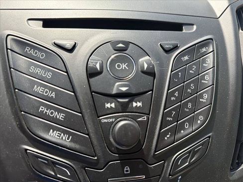 Used 2016 Ford Escape SE FWD image 15