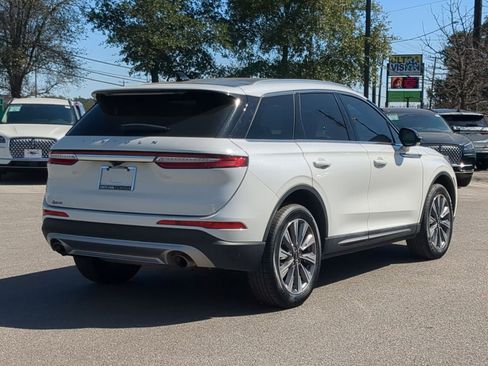 Used 2022 Lincoln Corsair Reserve w/ Luxury Package image 3