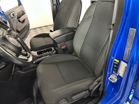 Used 2021 Jeep Wrangler Unlimited Sport image 22