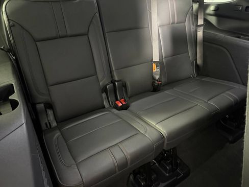Used 2025 Chevrolet Tahoe RST RWD image 31